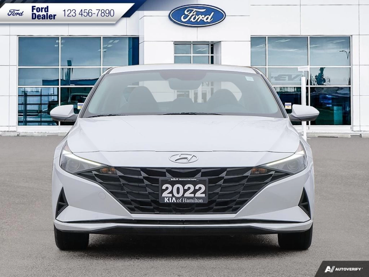 2022 Hyundai Elantra Preferred Main Image