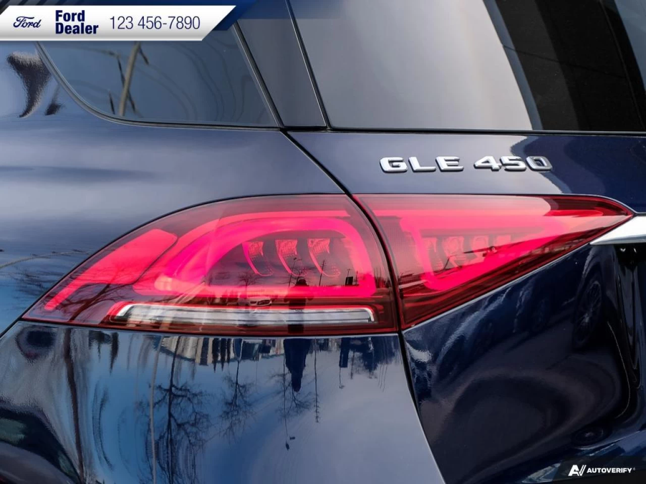 2021 Mercedes-Benz GLE 450 4MATIC Main Image