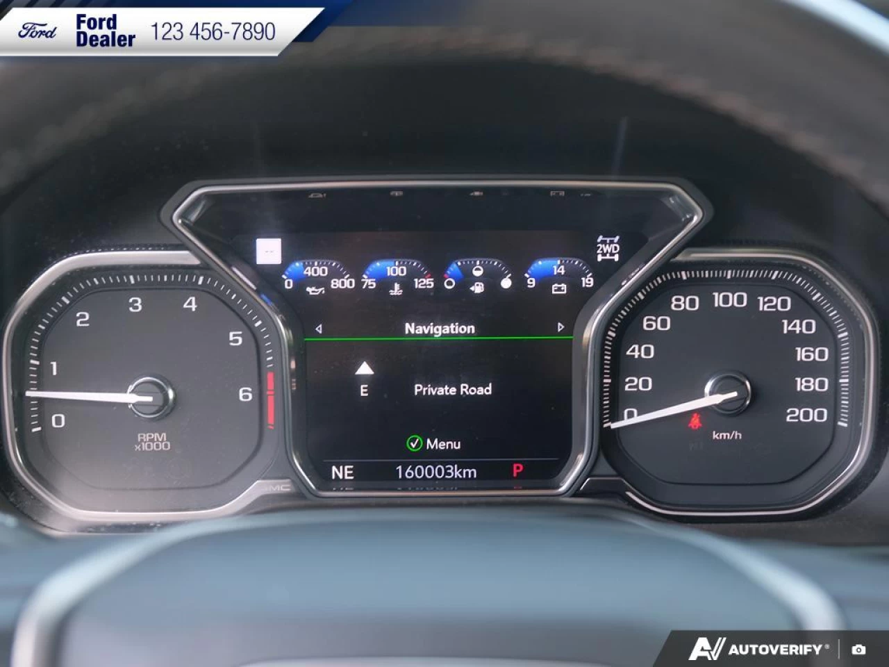 2021 GMC Yukon Denali Main Image