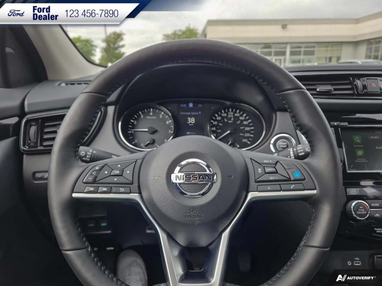 2021 Nissan Qashqai S AWD Main Image