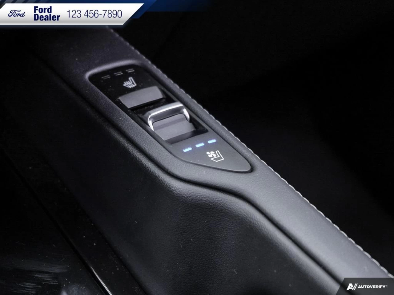 2022 Kia Telluride SX Main Image