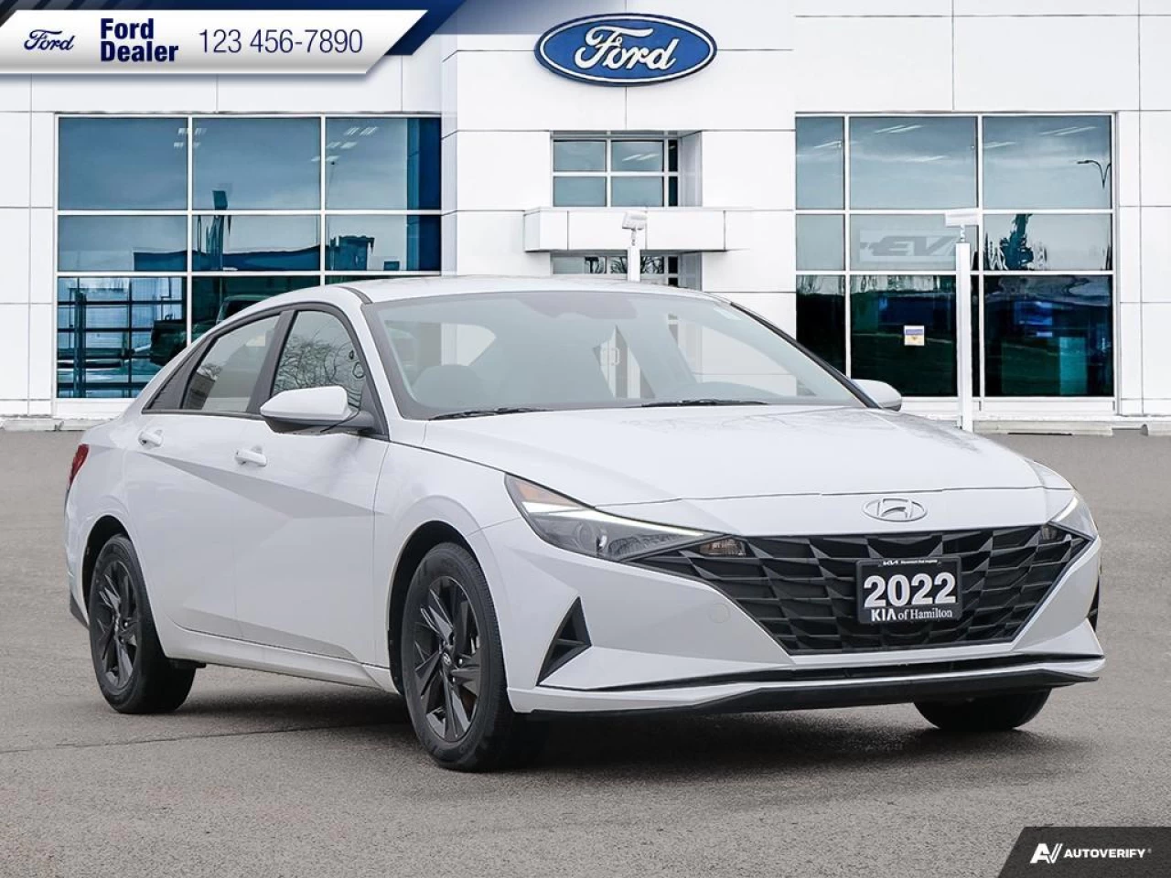 2022 Hyundai Elantra Preferred Main Image