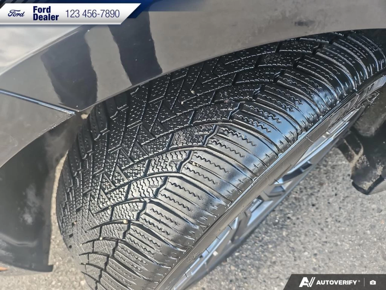 2021 BMW 3 Series 330i xDrive Sedan North America Image principale