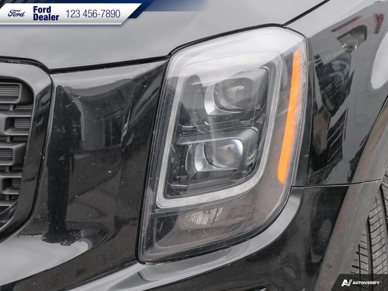 2022 Kia Telluride SX Main Image