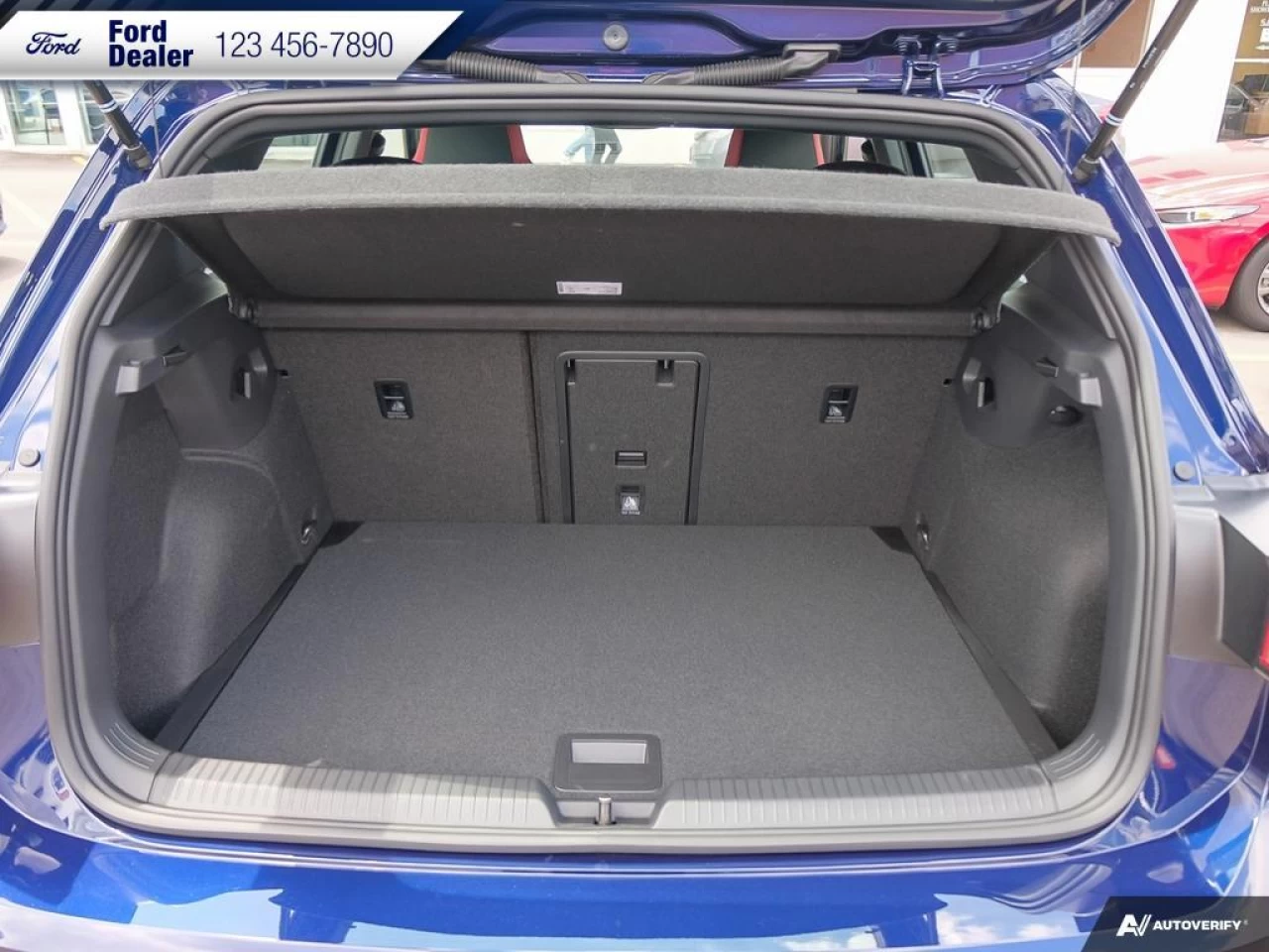 2022 Volkswagen Golf GTI Performance Main Image