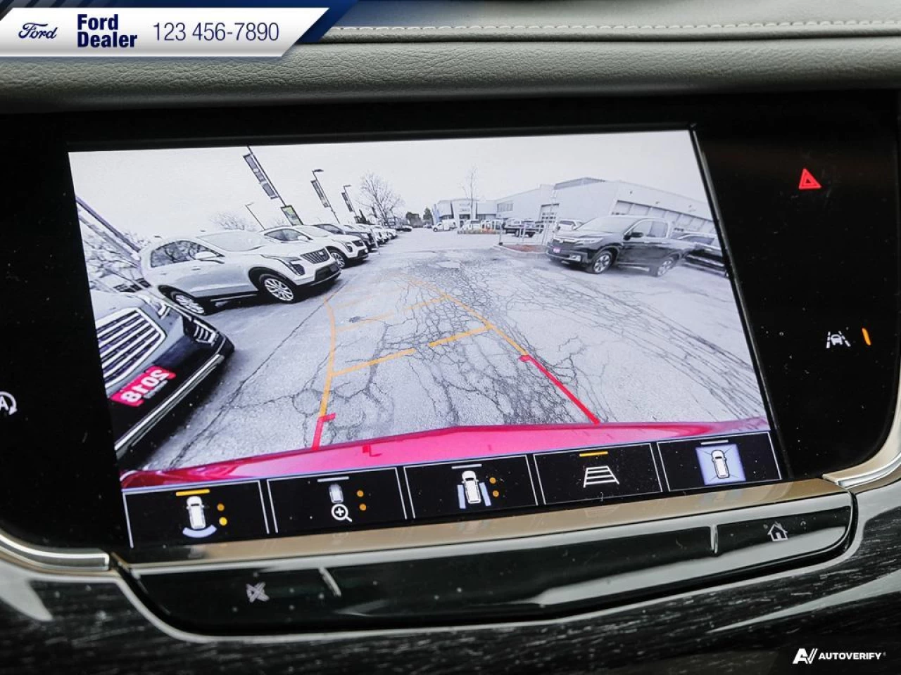 2022 Cadillac XT6 Premium Luxury Main Image