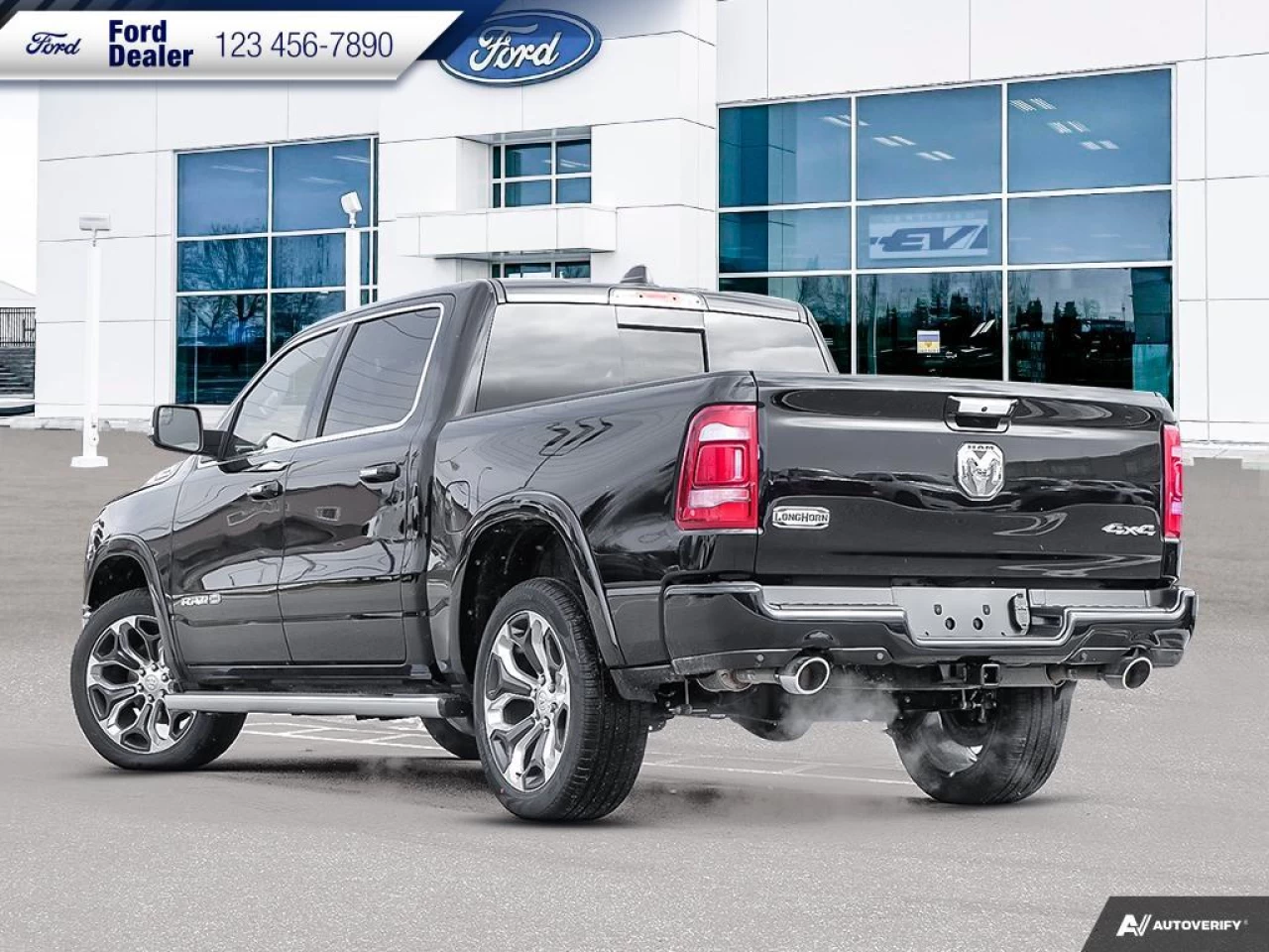 2022 Ram 1500 Longhorn Main Image