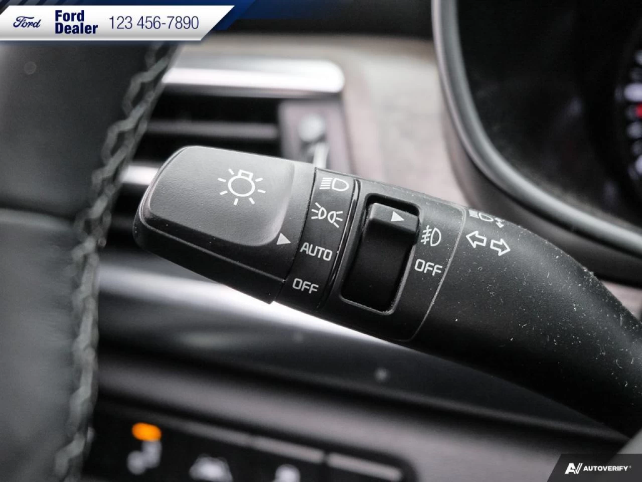 2022 Kia Telluride SX Main Image