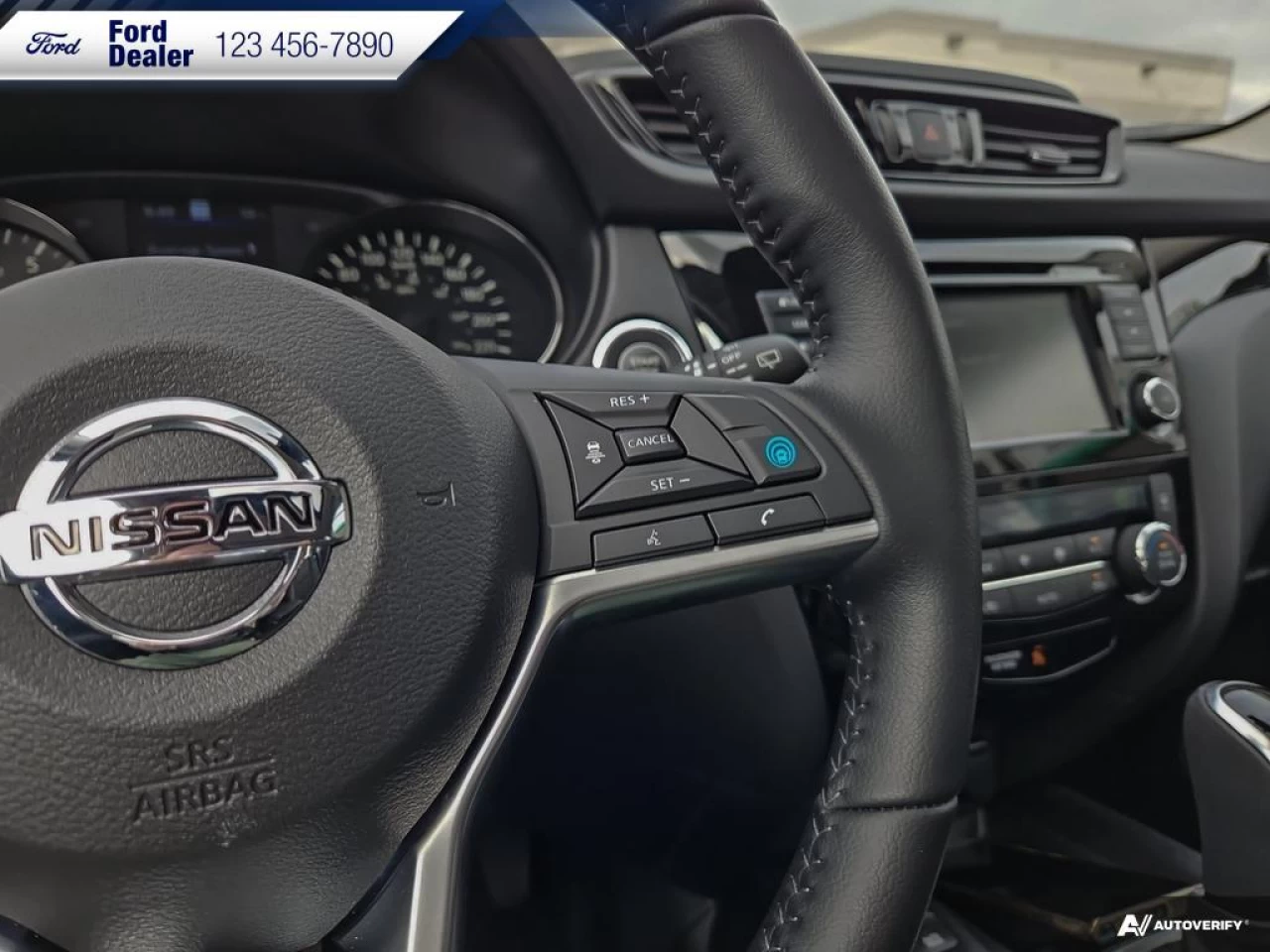 2021 Nissan Qashqai S AWD Main Image