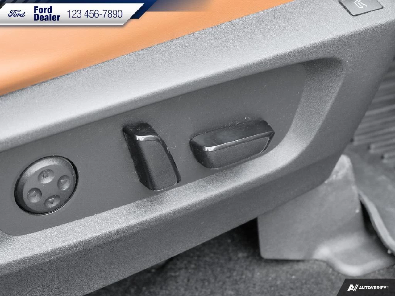 2022 INFINITI QX60 Autograph Main Image