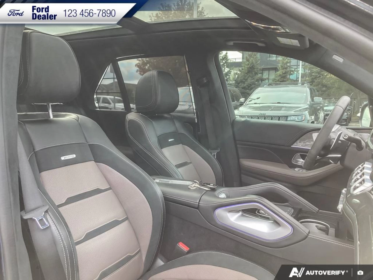 2021 Mercedes-Benz GLE 450 4MATIC Main Image