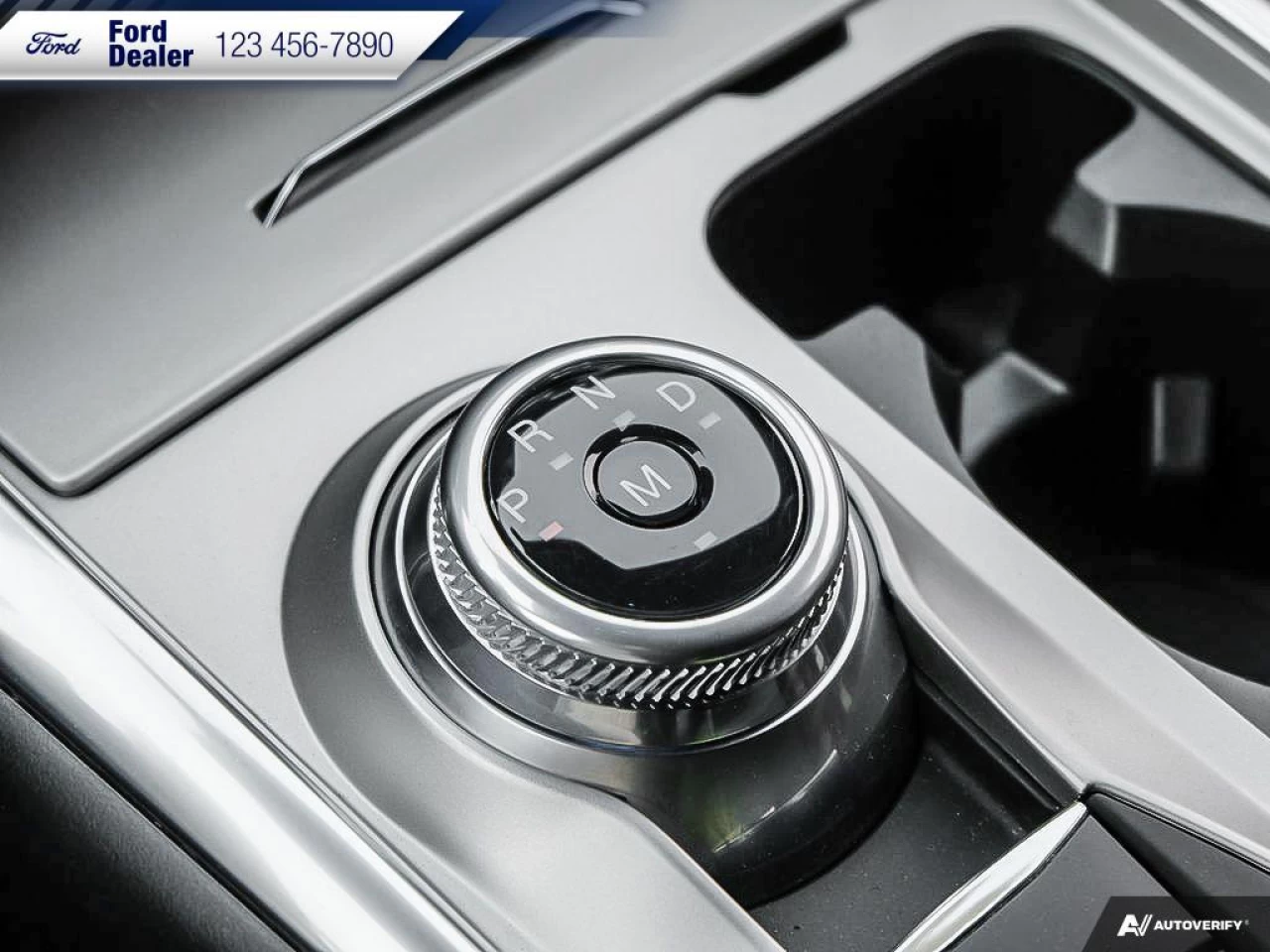 2020 Ford Explorer Platinum Main Image