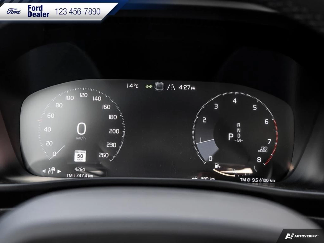 2022 Volvo XC40 T5 Inscription Main Image