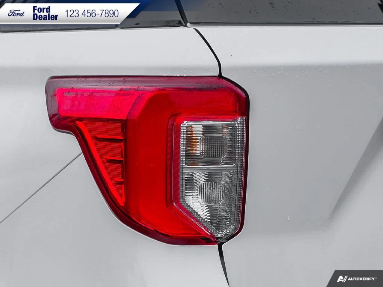 2020 Ford Explorer Platinum Main Image