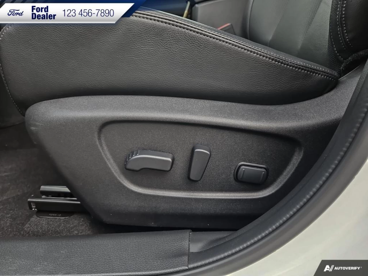 2021 Nissan Qashqai S AWD Main Image