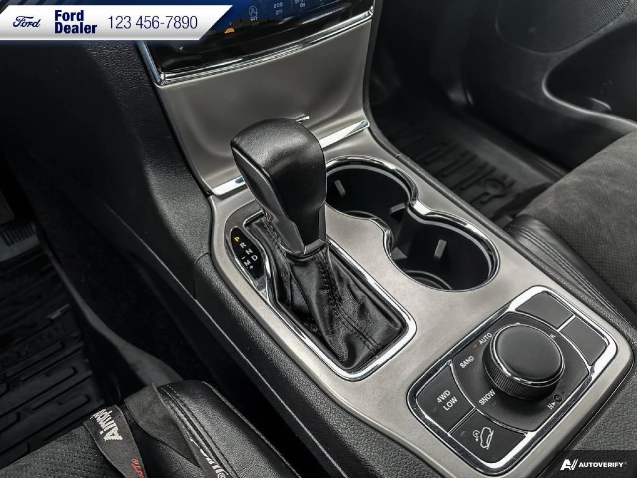 2021 Jeep Grand Cherokee Altitude Main Image