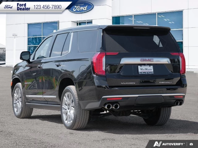 GMC Yukon Denali 2021