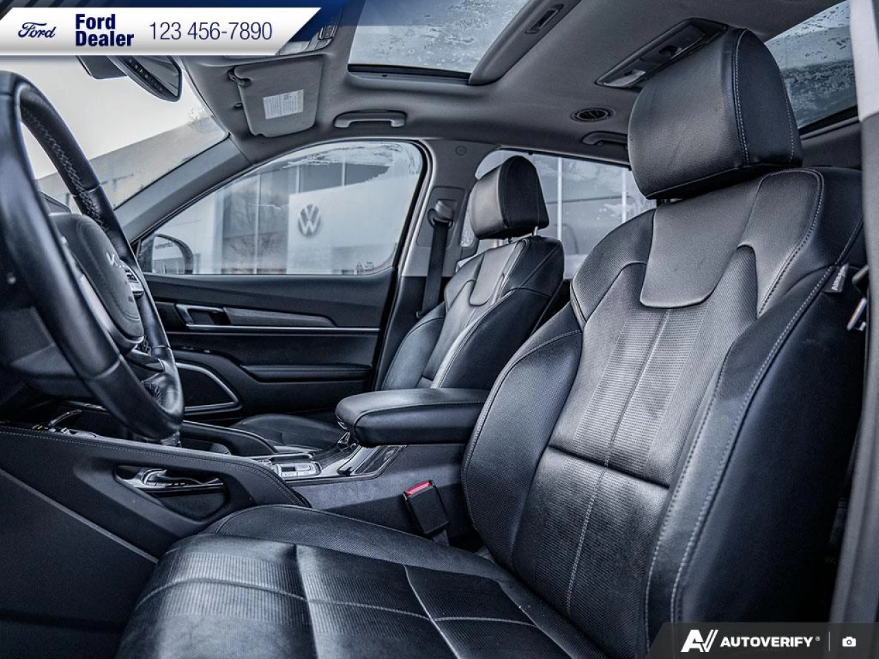 2022 Kia Telluride SX Main Image