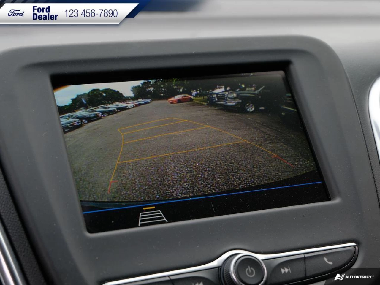 2019 Chevrolet Equinox LT Main Image