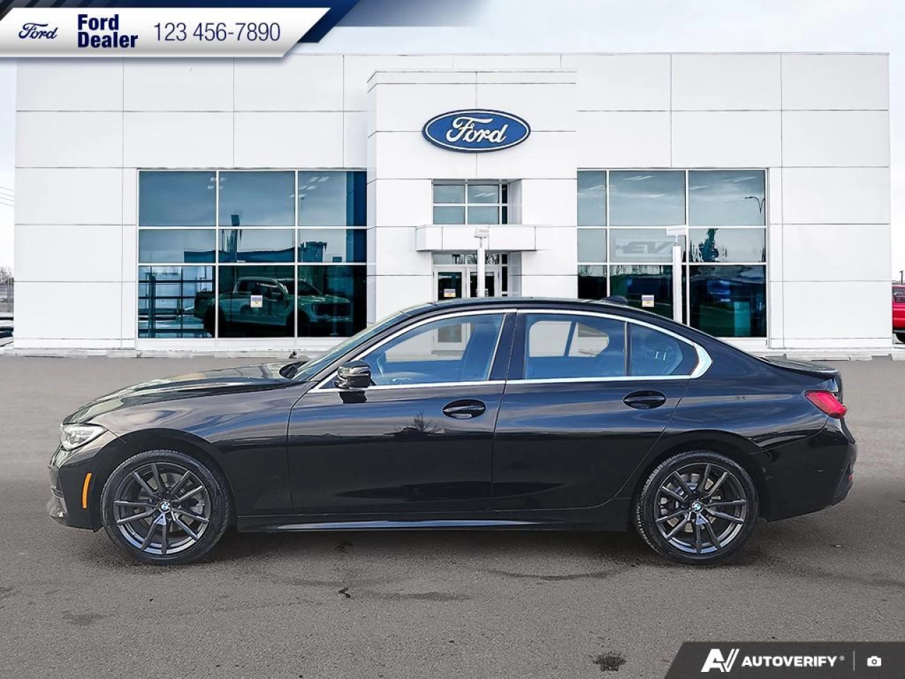 2021 BMW 3 Series 330i xDrive Sedan North America Image principale