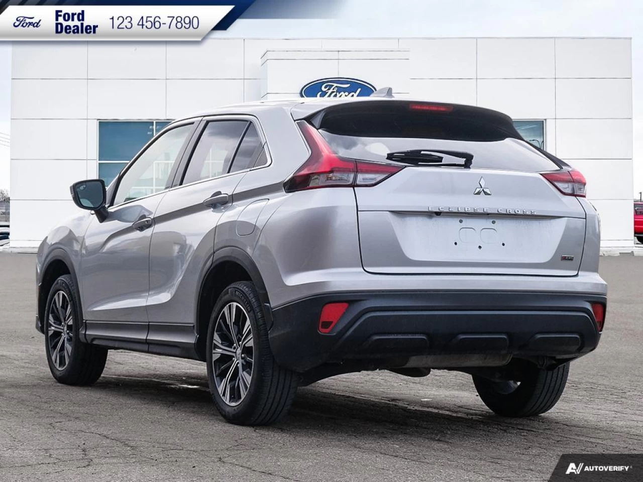 2022 Mitsubishi Eclipse Cross ES Main Image