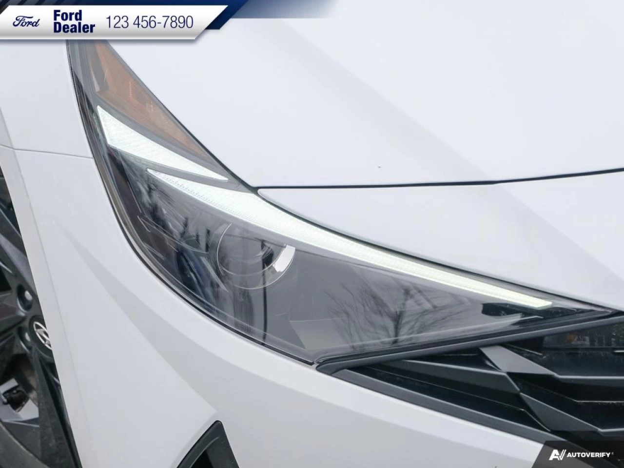 2022 Hyundai Elantra Preferred Main Image