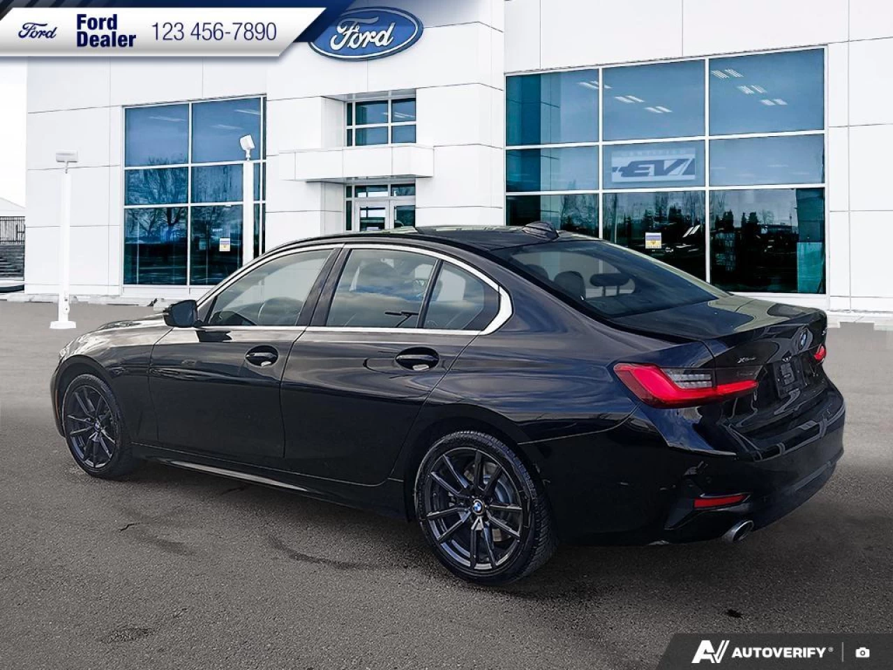 2021 BMW 3 Series 330i xDrive Sedan North America Main Image
