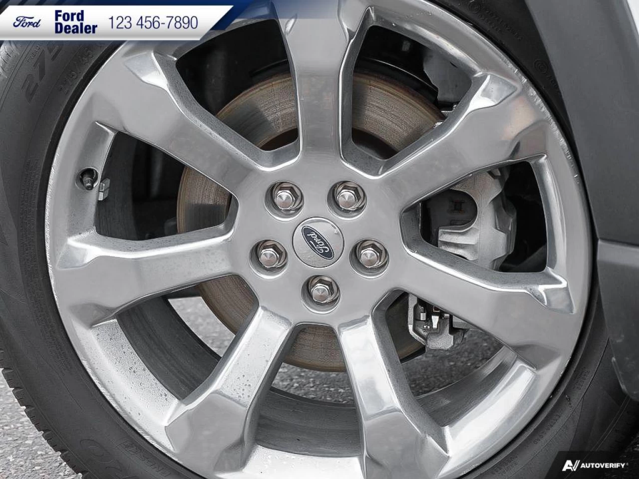 2020 Ford Explorer Platinum Main Image