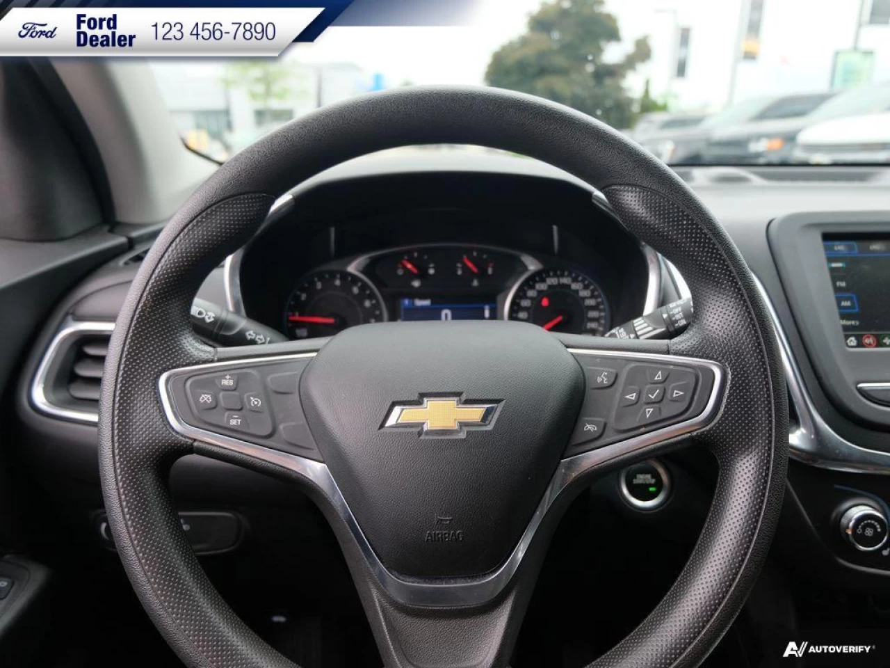 2019 Chevrolet Equinox LT Main Image