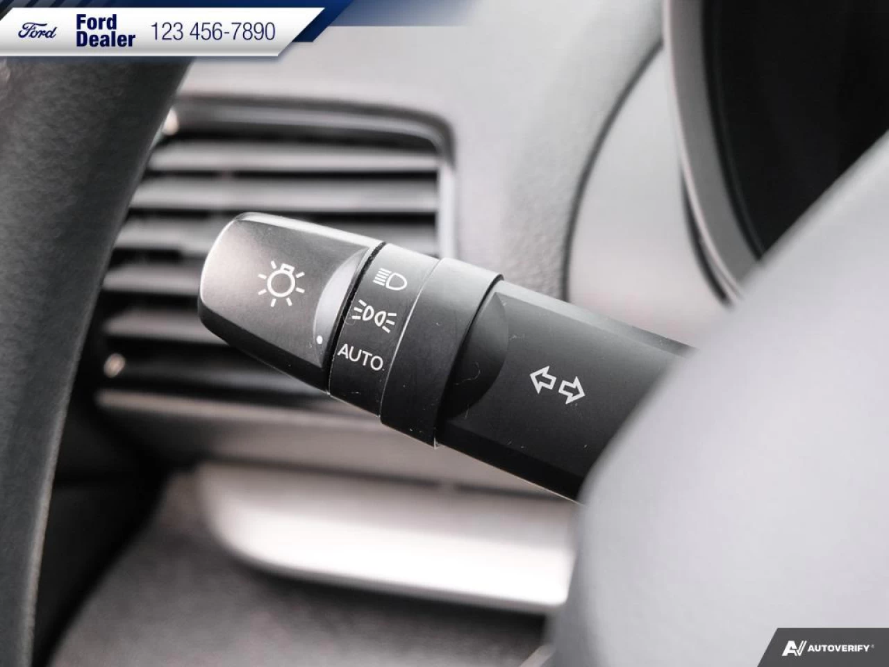 2022 Mitsubishi Eclipse Cross ES Main Image