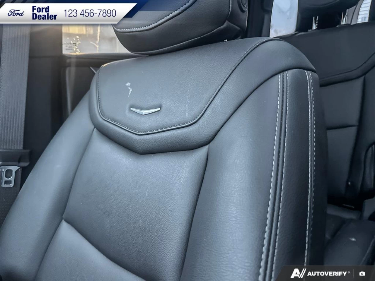 2022 Cadillac XT6 Luxury Image principale