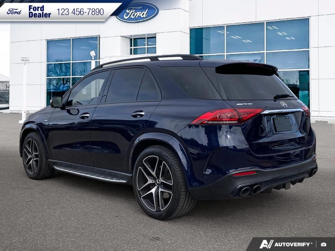 2021 Mercedes-Benz GLE 450 4MATIC Main Image