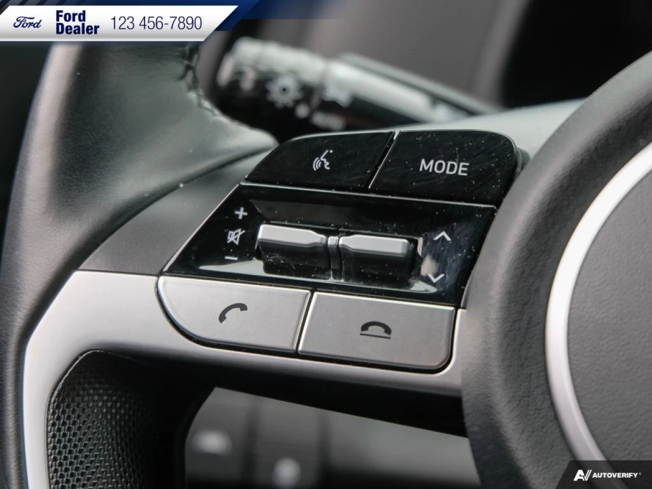 2022 Hyundai Elantra Preferred Main Image