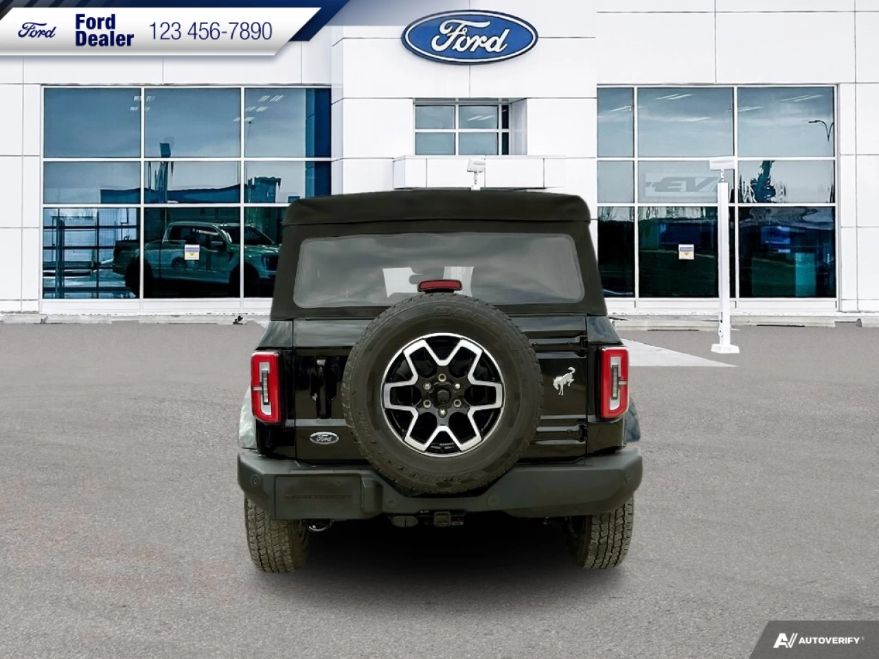 2022 Ford Bronco  Main Image