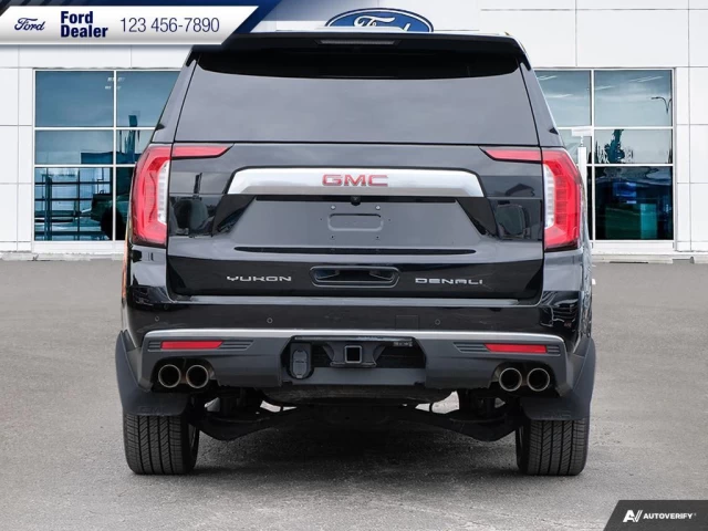 GMC Yukon Denali 2021