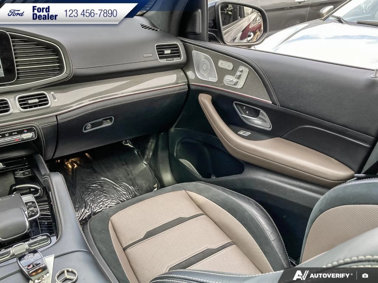 2021 Mercedes-Benz GLE 450 4MATIC Main Image