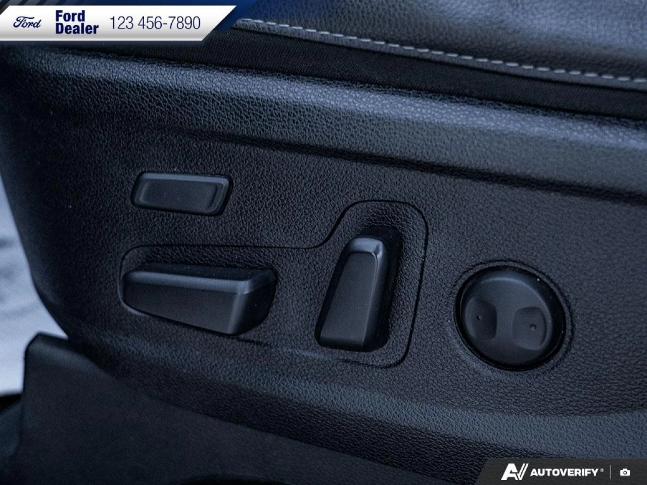 2022 Kia Telluride SX Main Image