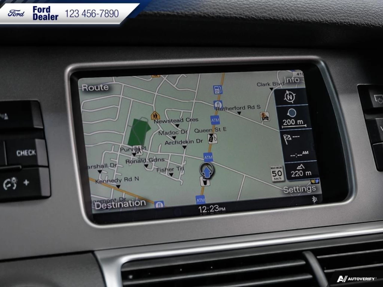 2015 Audi Q7 3.0L TDI Vorsprung Quattro Main Image