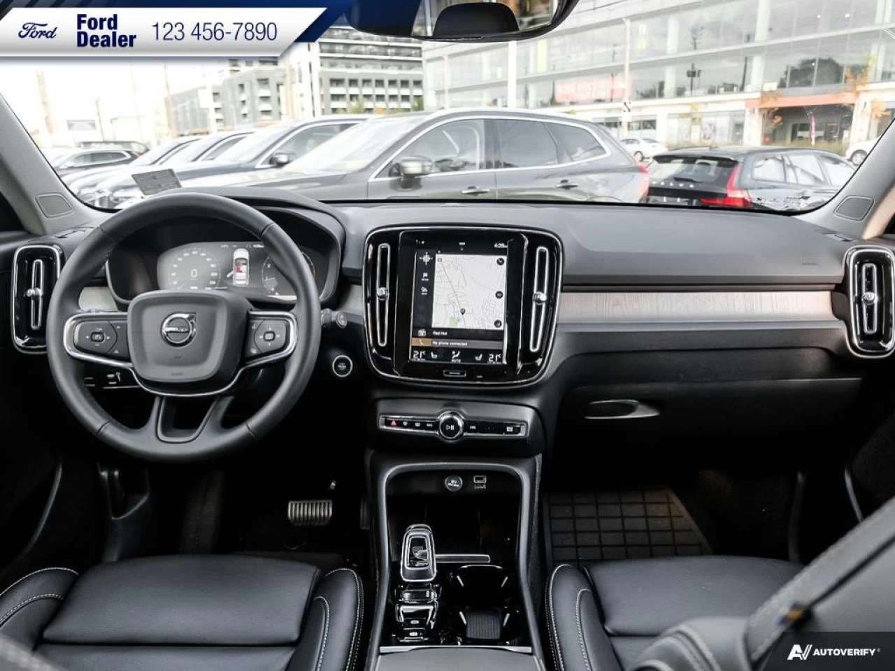 2022 Volvo XC40 T5 Inscription Main Image