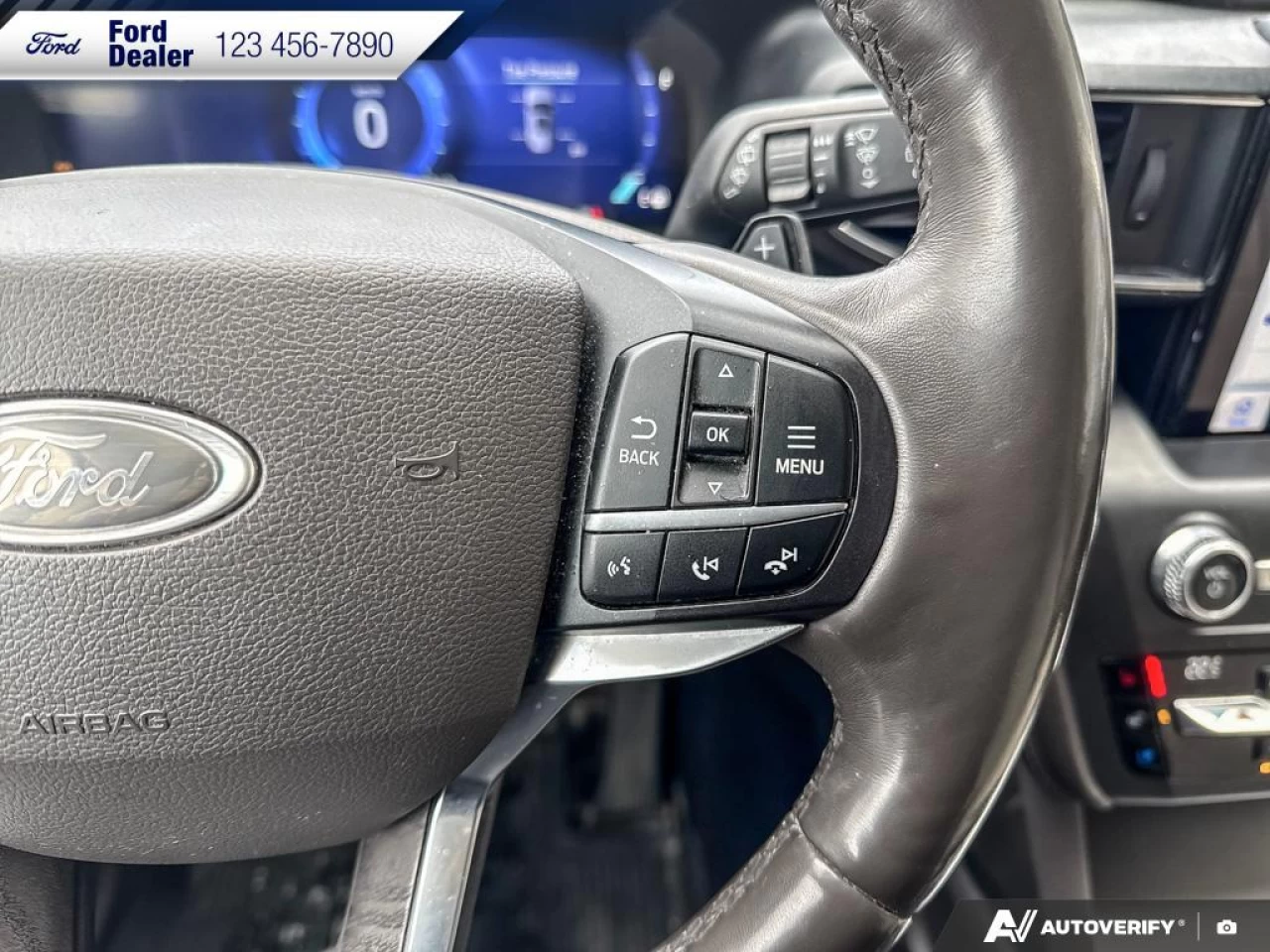 2020 Ford Explorer Platinum Image principale