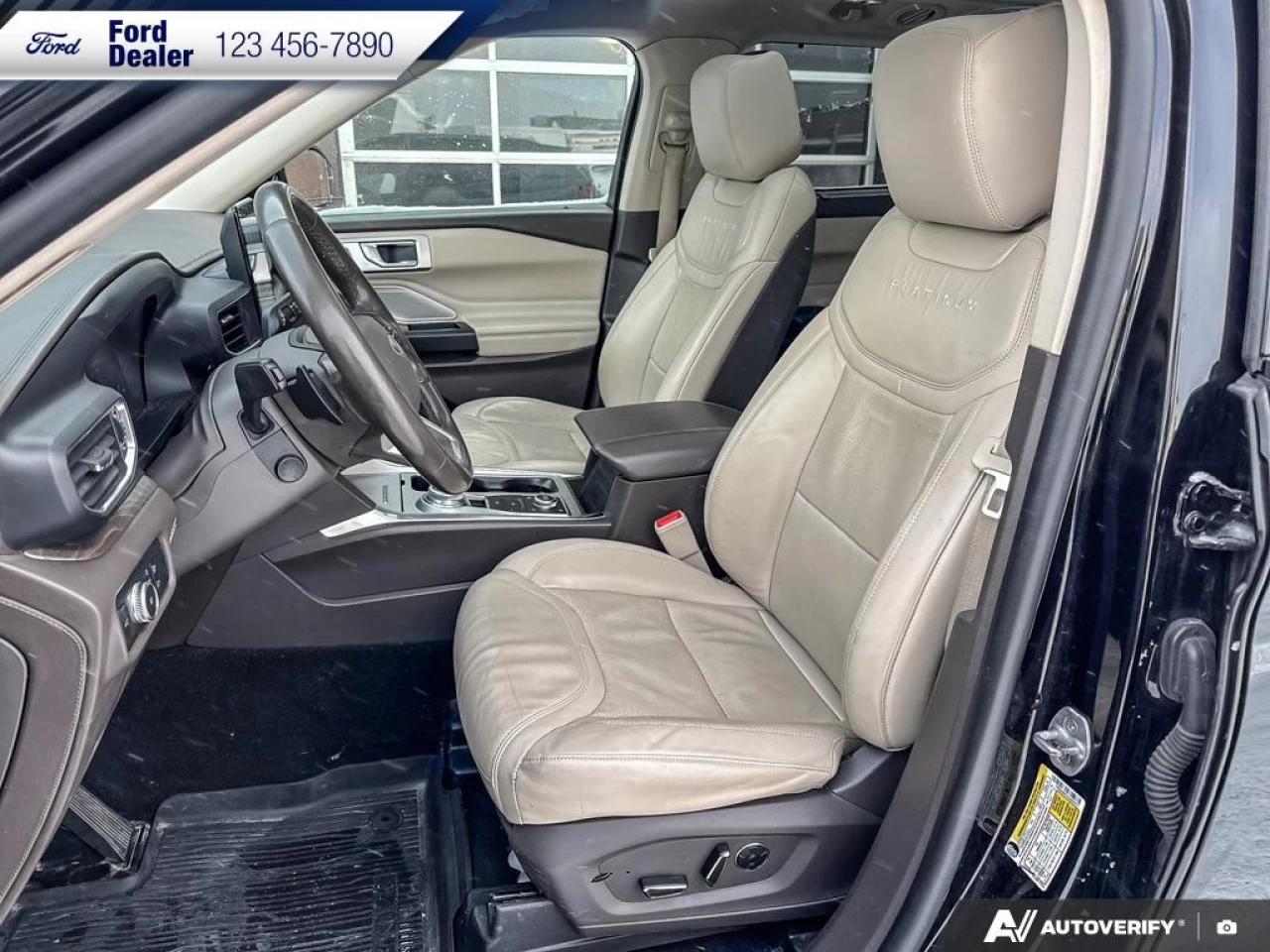 2020 Ford Explorer Platinum Image principale