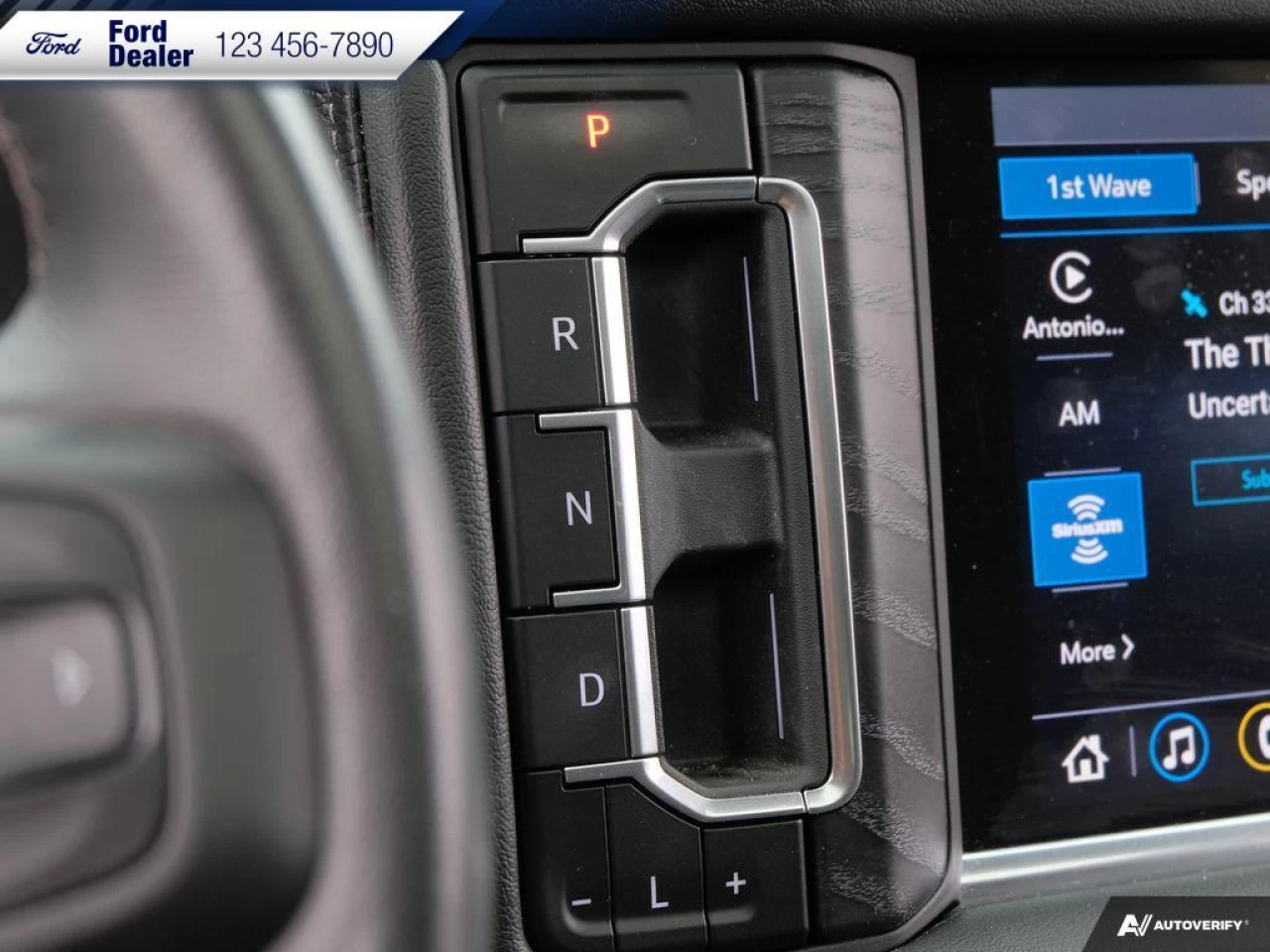 2021 GMC Yukon Denali Main Image