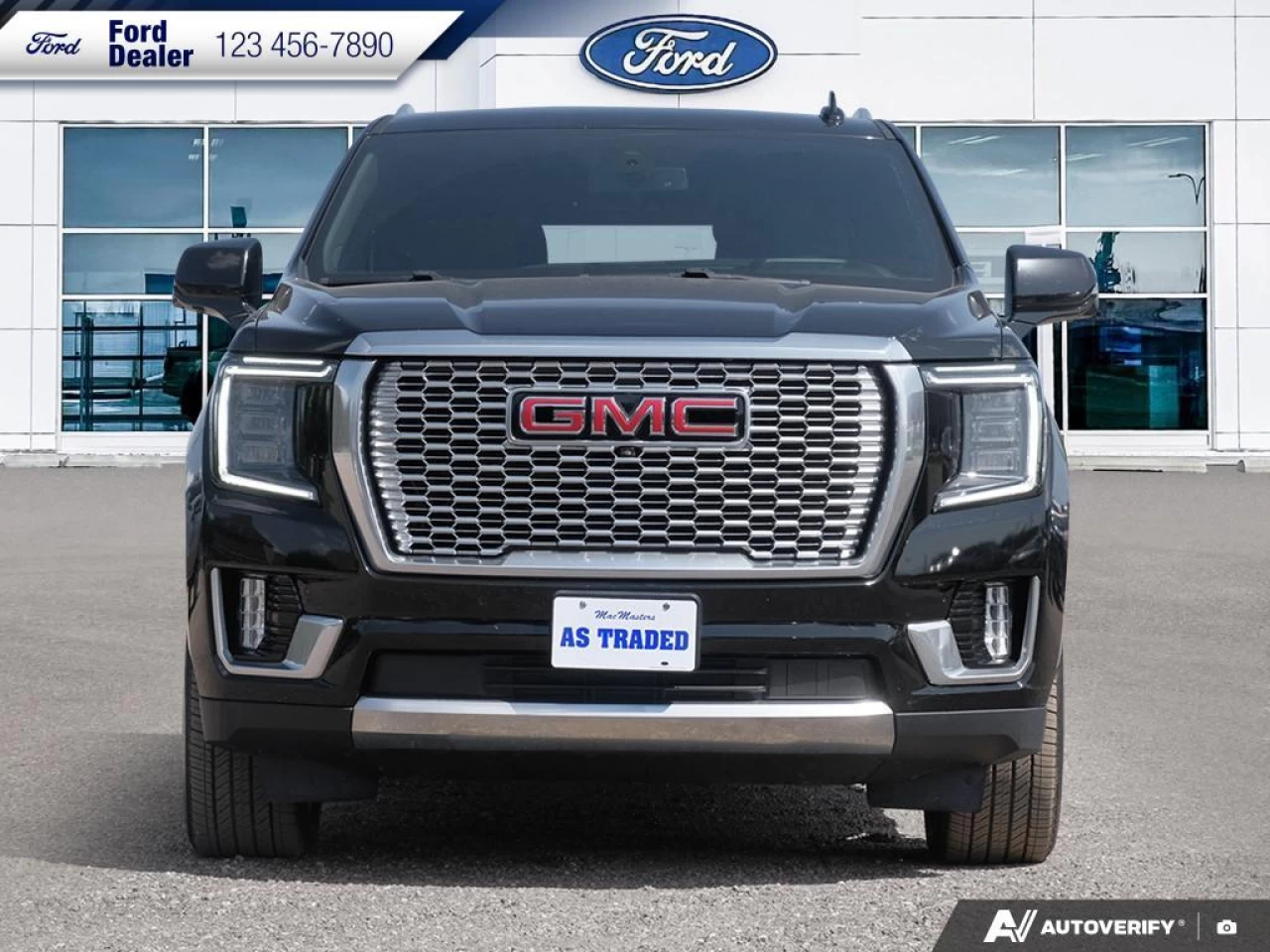 2021 GMC Yukon Denali Image principale