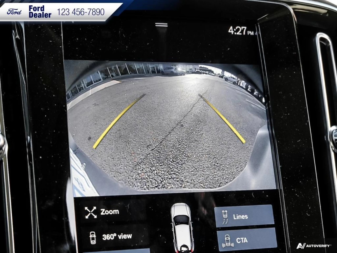 2022 Volvo XC40 T5 Inscription Main Image