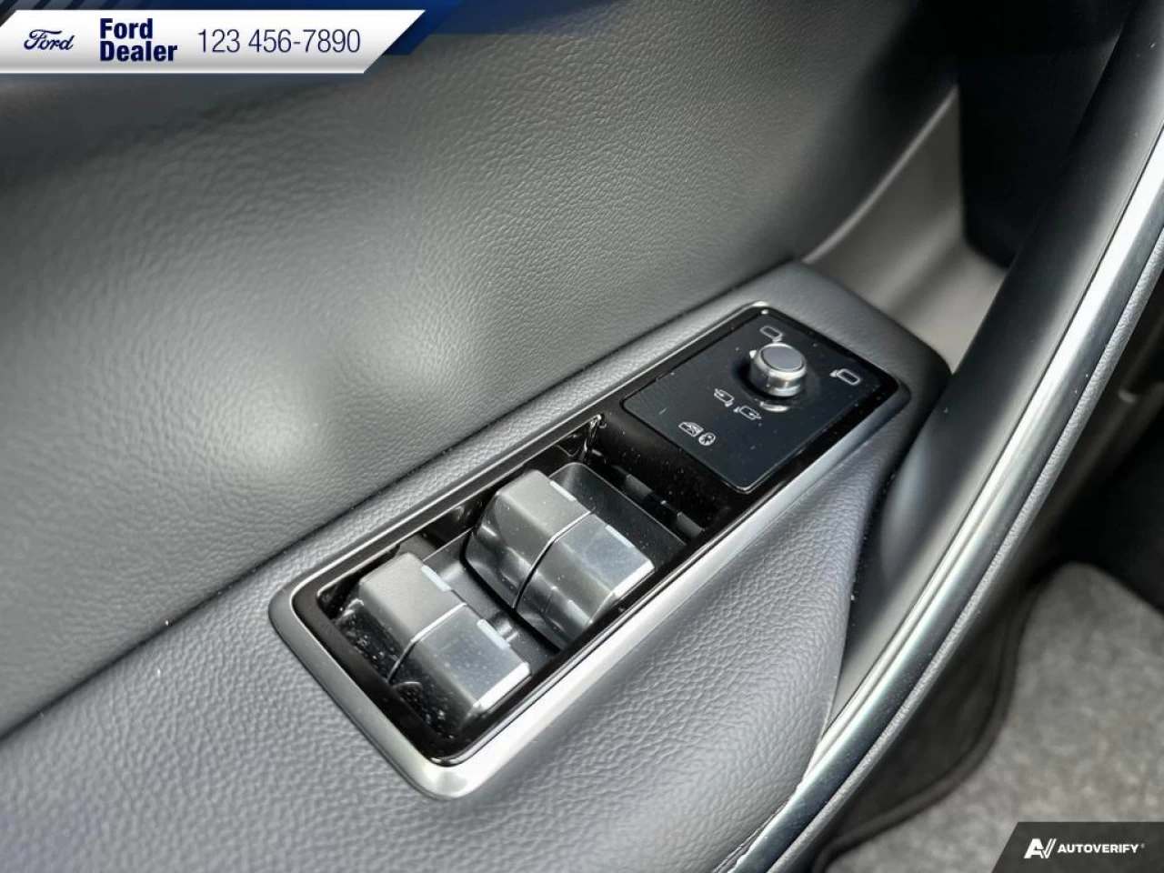 2023 Jaguar F-Pace P250 S Main Image