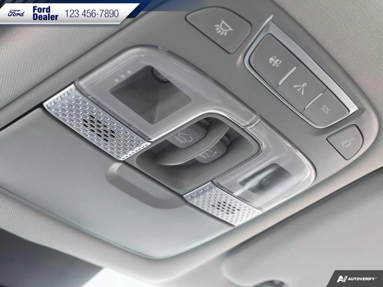 2022 Kia Telluride SX Main Image