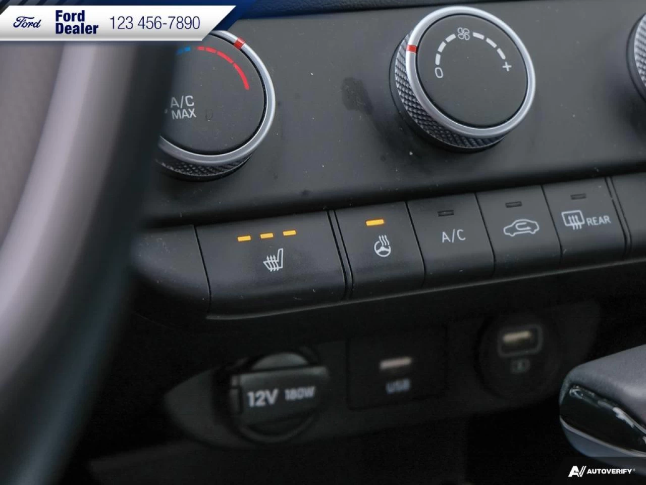 2022 Hyundai Elantra Preferred Image principale