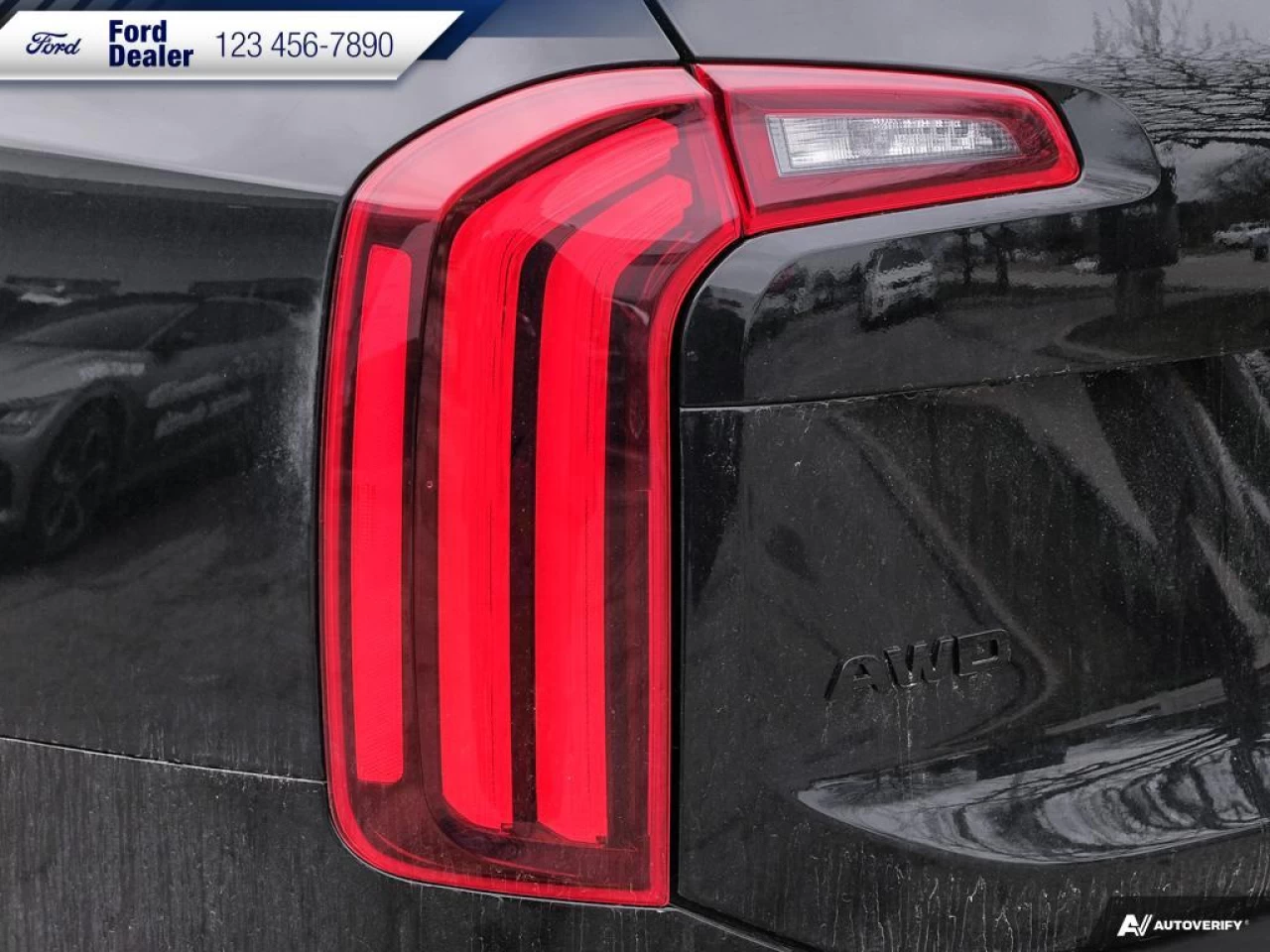 2022 Kia Telluride SX Main Image