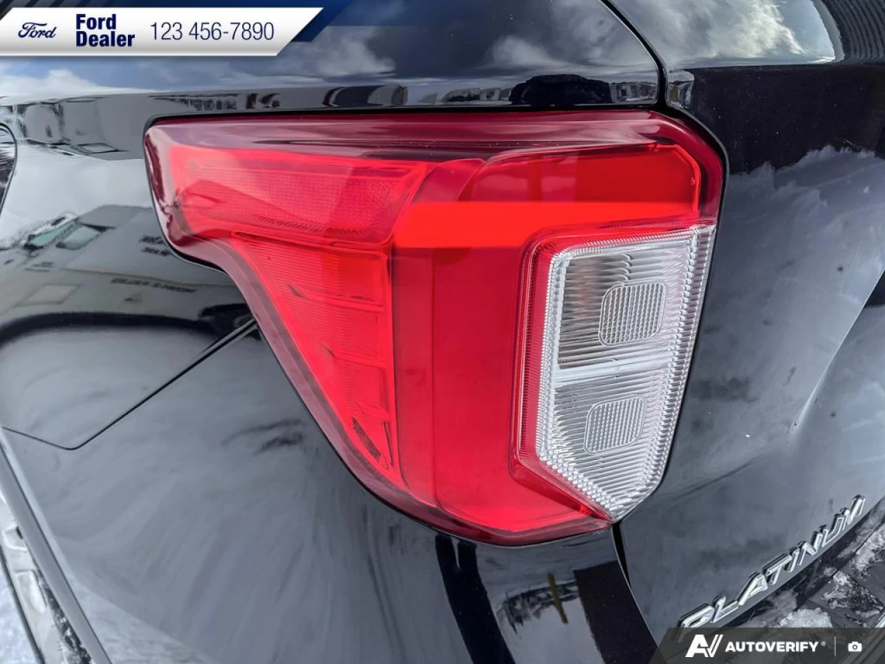 2020 Ford Explorer Platinum Image principale