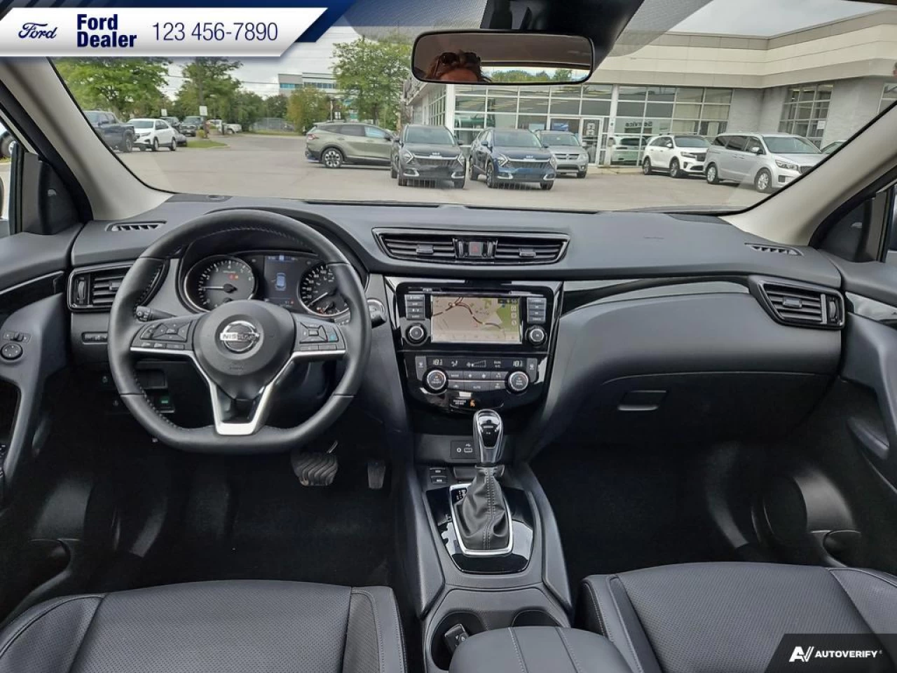 2021 Nissan Qashqai S AWD Main Image